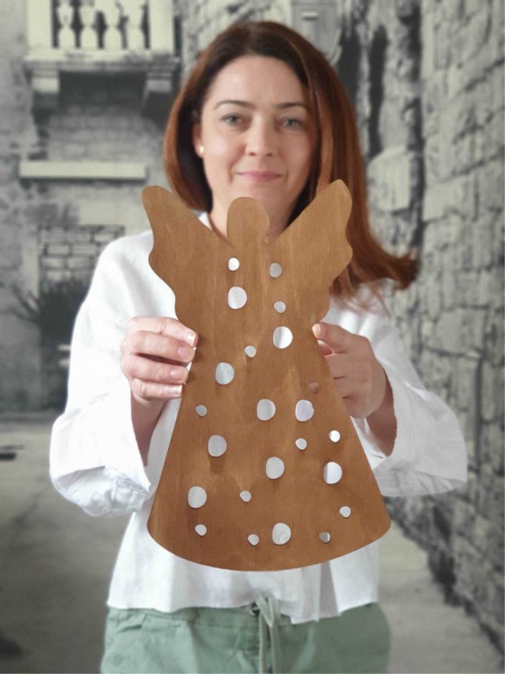 Anioł dziurki 1.jpg